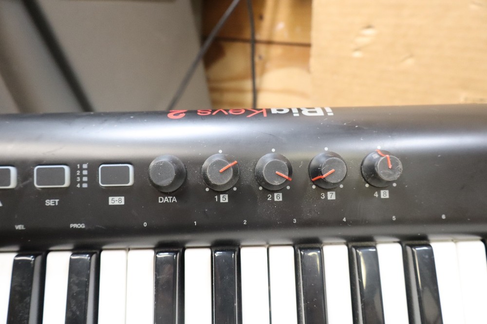 IK Multimedia iRig Keys 2 Pro USB/MIDI Keyboard Controller