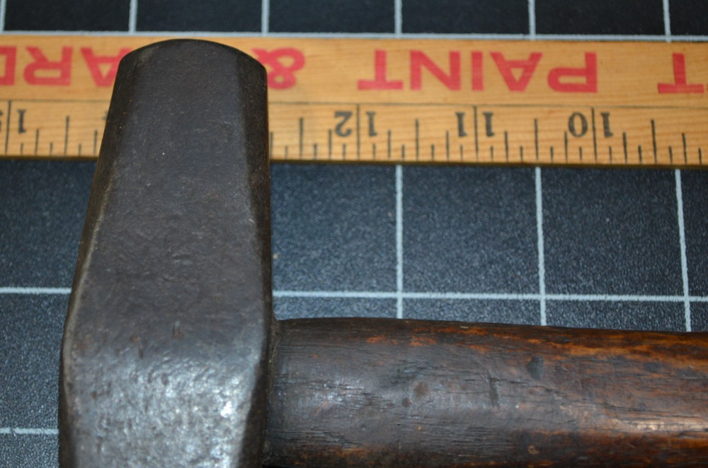 ATHA - 2 1/2# - HAND DRILLING HAMMER - VERY EARLY ATHA
