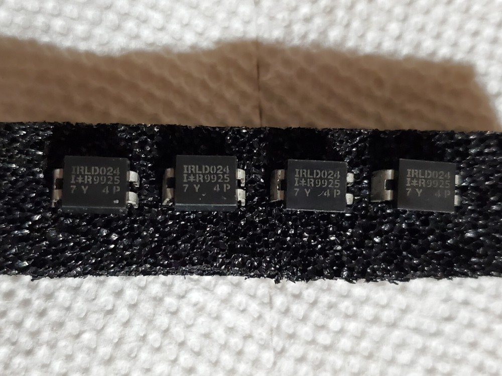 Texas Instruments LT1004CDR-1-2 IC - Voltage Reference (1.2V Micro Power)