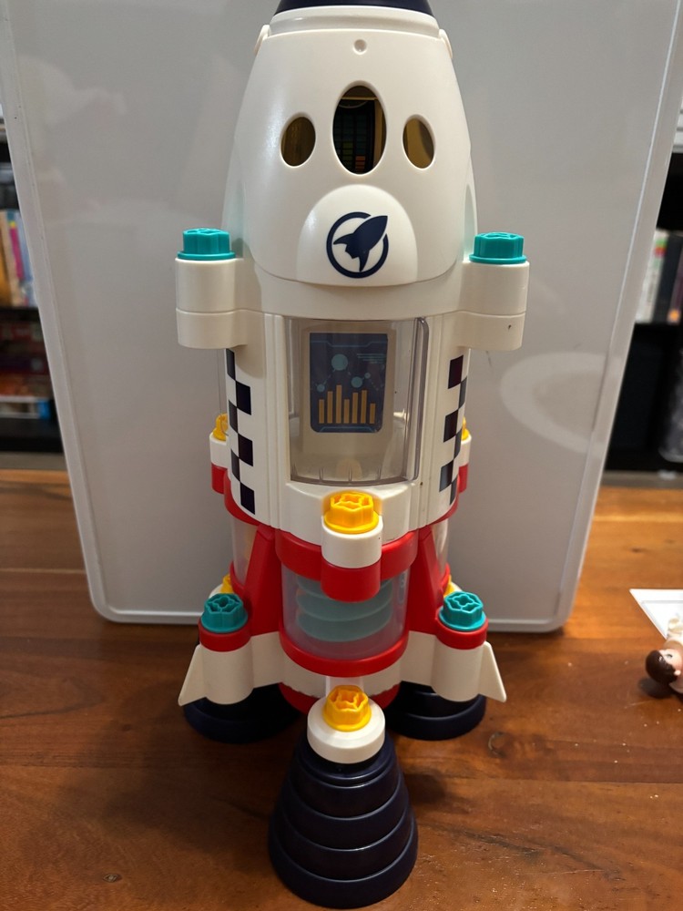 Space Adventure take Apart Rocket Ship WORKS!!