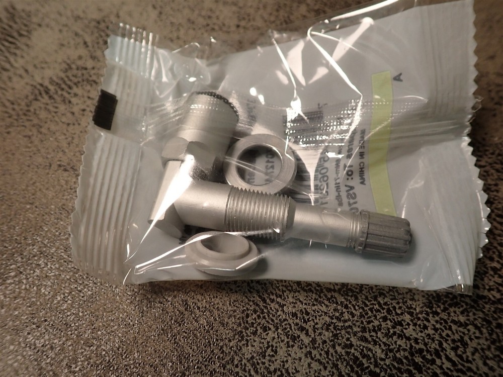 NEW John Dow Dynamic 6-231C TPMS Replacement Valves 4 Pack (L27)