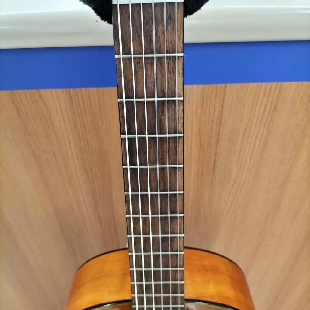 YAMAHA CG142C Classical Guitar-02