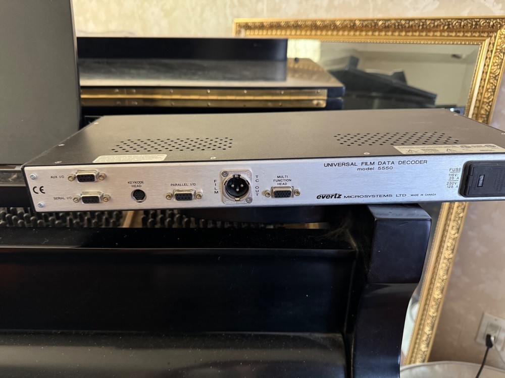EVERTZ Universal Film Data Decoder Model 5550