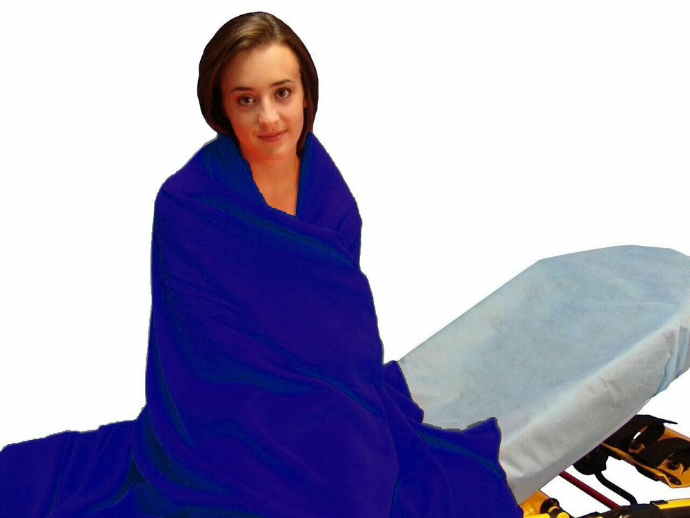 EVER READY 100% POLYESTER FLEECE BLANKET BLUE