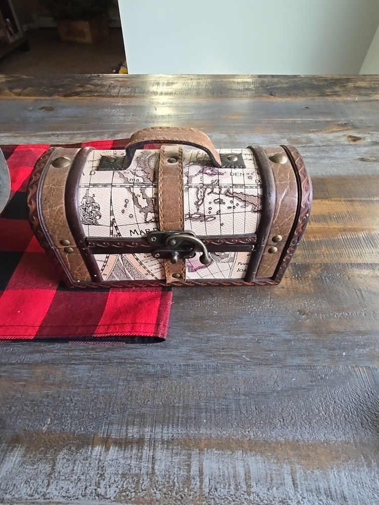 World Travel Map DECOR  Small Box  For Decor