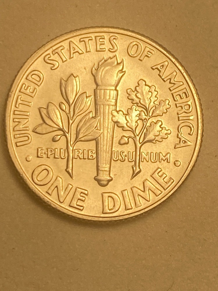 GEM MINT STATE 1968 DIME please read description 024