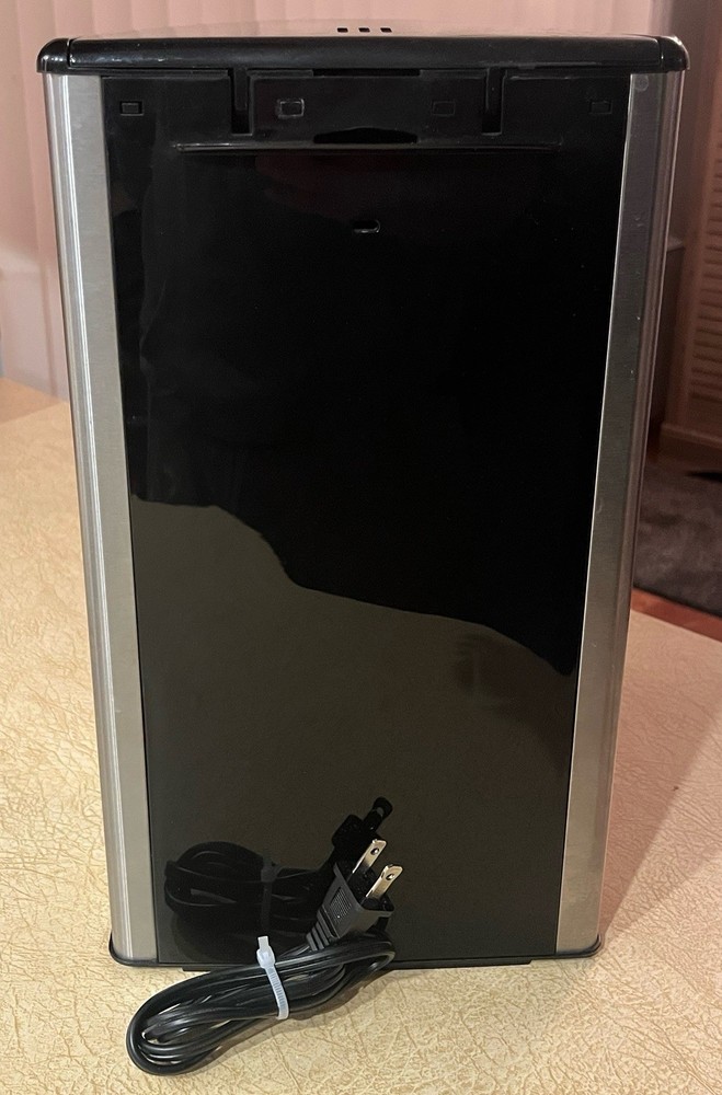 Cuisinart Programmable Coffee Machine 14-Cup Black/Stainless Steel