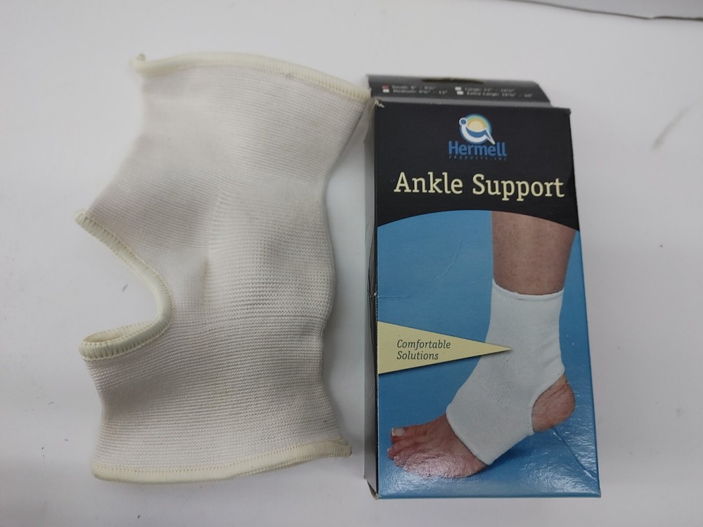 Hermell ankle support size small 8''-91/2''