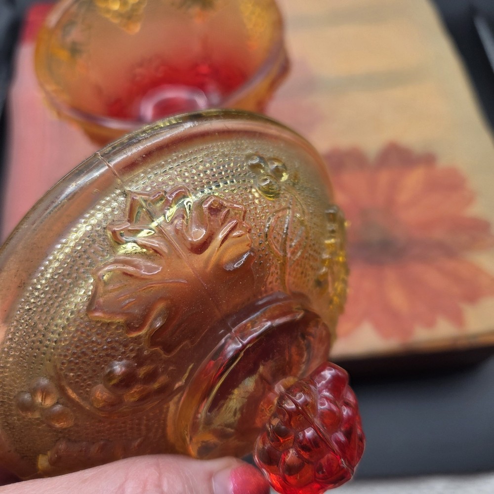 VTG L.G. Wright Amberina Glass Grape & Cabernet Footed Candy Dish