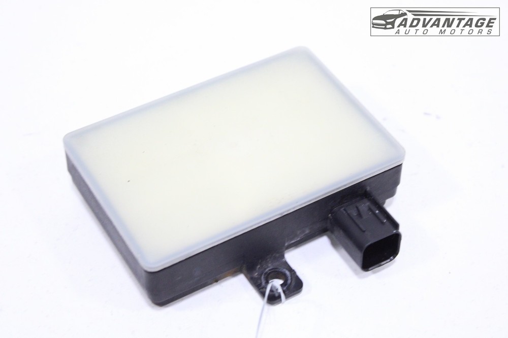 2019-2021 GENESIS G70 REAR RIGHT SIDE BLIND SPOT RADAR SENSOR MODULE OEM