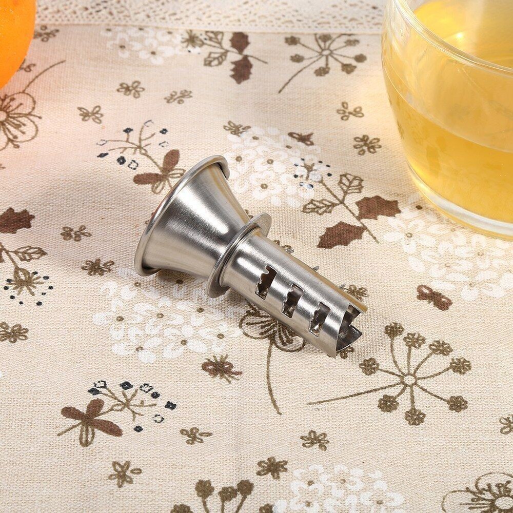 Practical Stainless Steel Orange Lemon Lime Juicer Hand Manually Fruit Squeezer