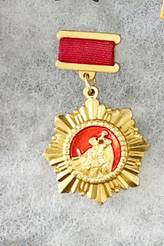 Nrth Korean Hero Assault Medal