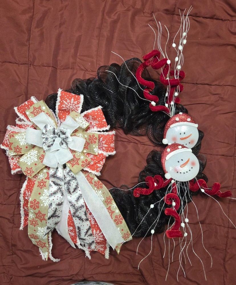 Black and Red Wreath  With Snowmen