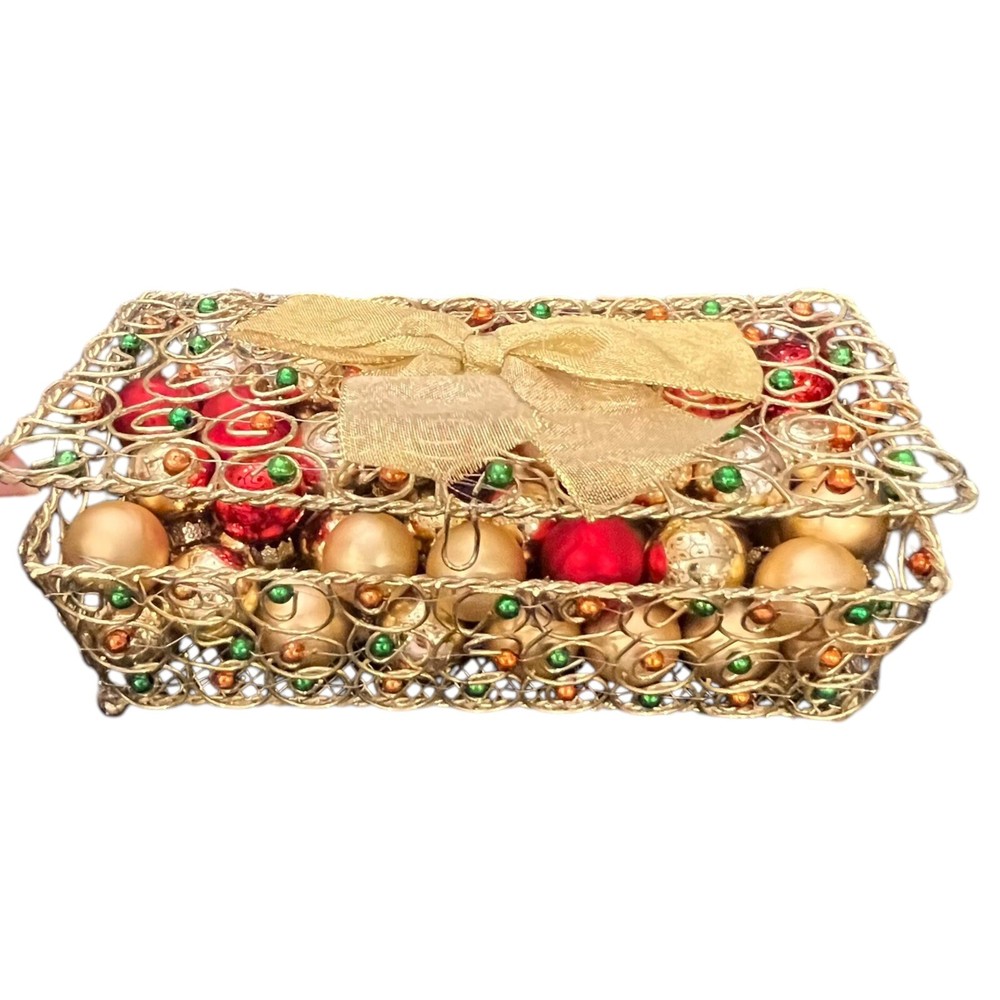 Gold WIRE MESH Rectangular Box Hinged Lid Loop Metal Scroll Mini Ornaments