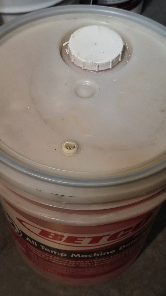 Betco All Temp Machine Detergent 5gal
