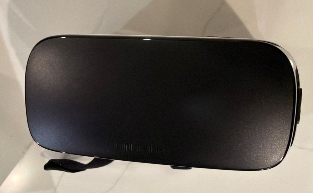 Samsung Gear VR Oculus Virtual Reality Headset