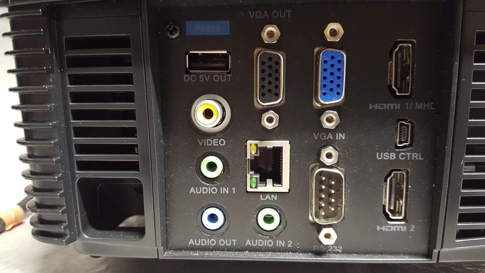 Acer D1P1404 Projector w/Bag Hdmi & Cables