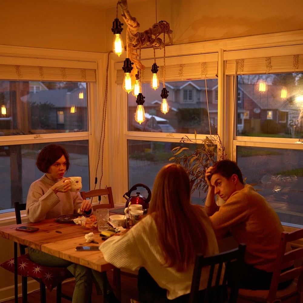 Stylish E26 Black Light Socket with Integrated ON/Off Switch for Easy Install