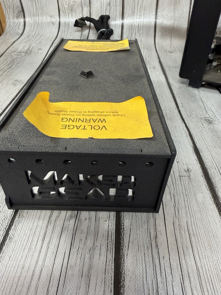 Awesome Makergear M2 3D Printer AS-IS For Parts Untested