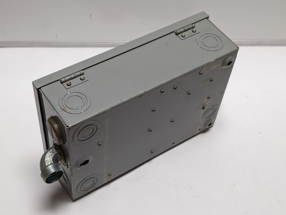 GENERAL ELECTRIC TH3361 Model 10 Safety Switch (USED).