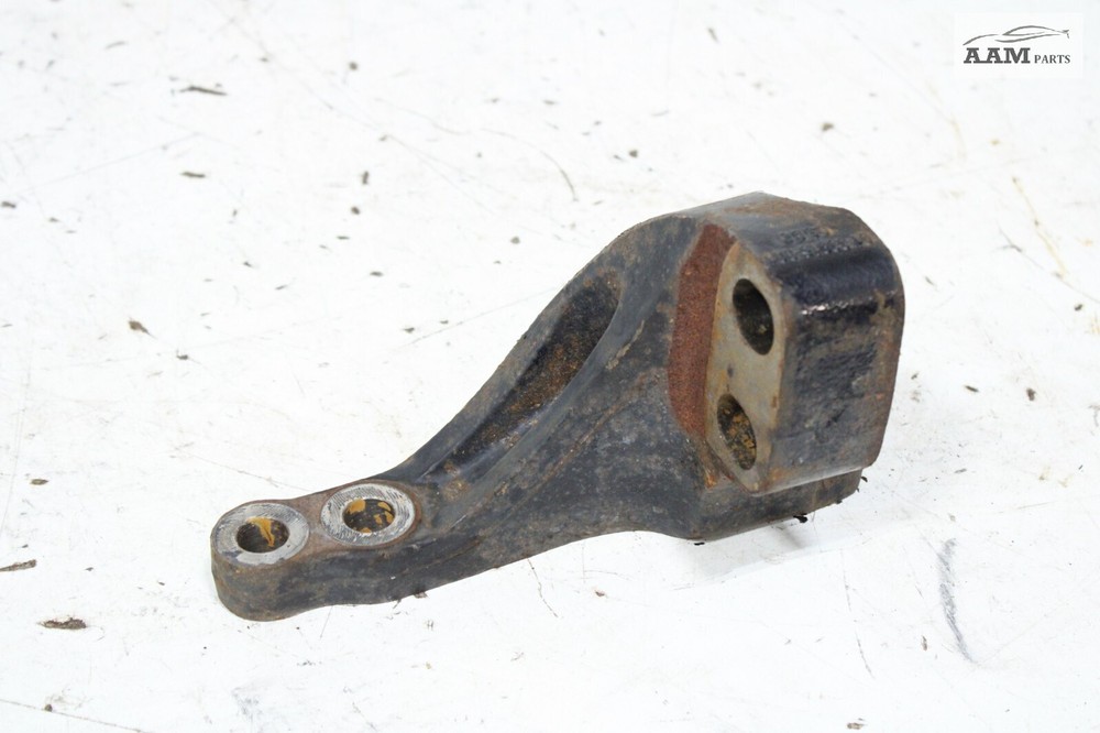 2018-2024 FREIGHTLINER CASCADIA FRONT RIGHT ENGINE MOUNT SUPPORT BRACKET OEM