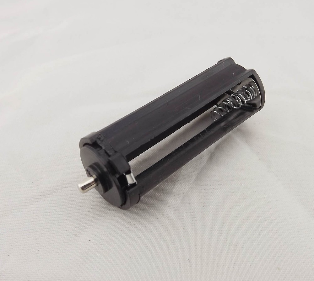 100pcs Black Battery Holder Case Box 3x AAA LR03 UM-4 For Flashlight Replacement
