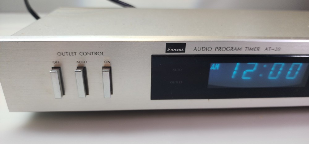 Sansui Audio Program Timer Model no AT-20. Tested! Excellent Condition.