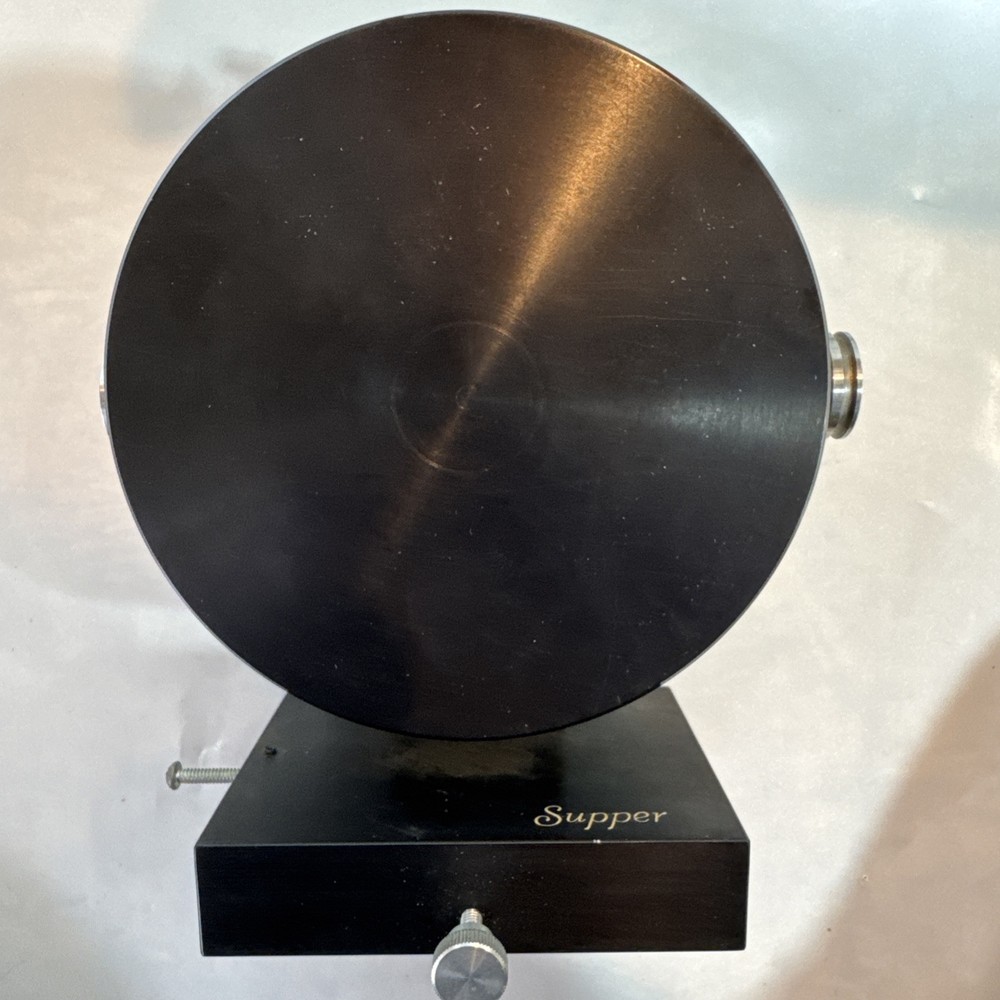 X-ray diffraction powder camera lens