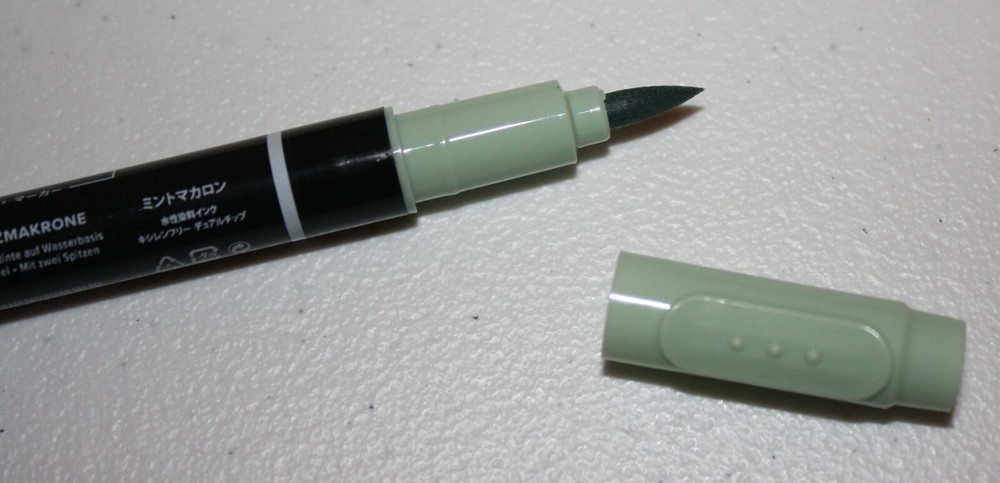 Stampin Up Retired MINT MACARON Marker Great Condition! Green
