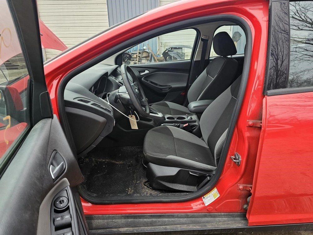 FOCUS 2013 Headrest 2396812