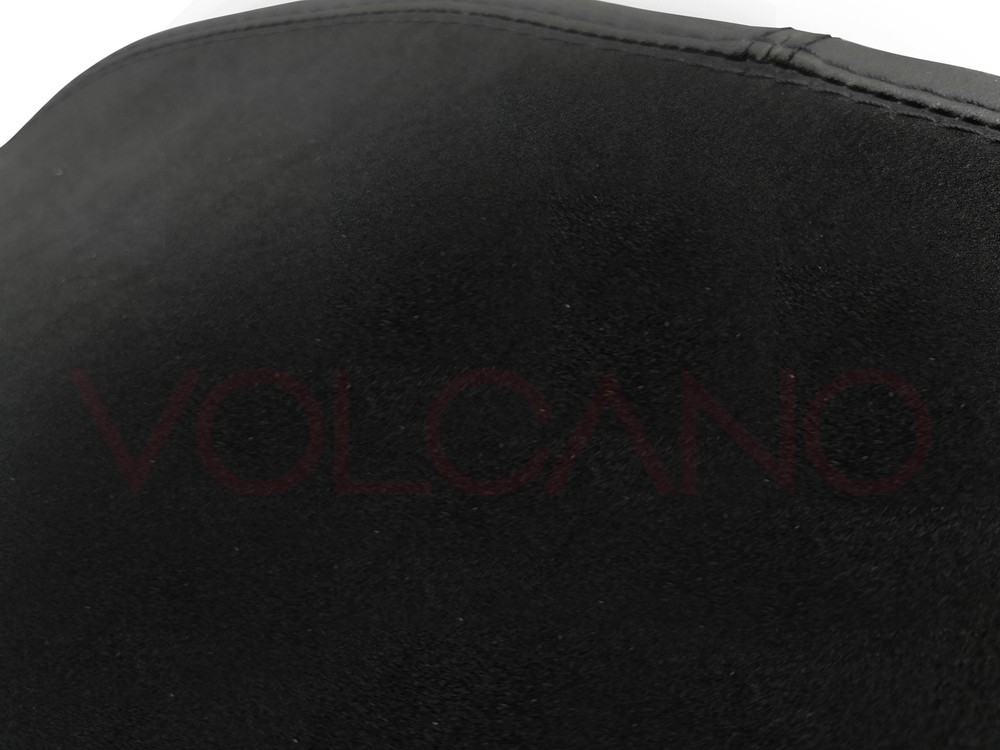 With Full Service Sattezfutter F4 2010 2019 mv081c