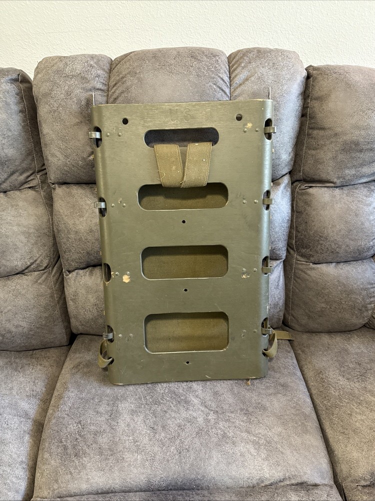 WW2 PACK BOARD DATED 1945