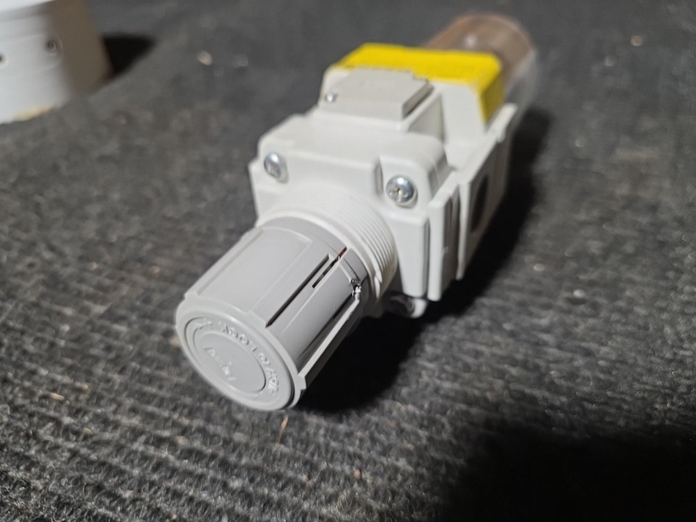 SMC Modular Regulator Filter AW40-N04-Z-B "New"