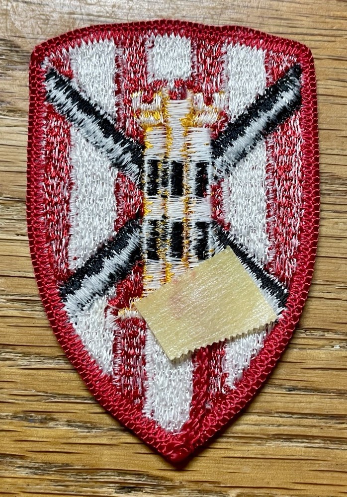 ORIGINAL 1969-1991 US 7th ENGINEER BRIGADE PATCH - MERROWED EDGE