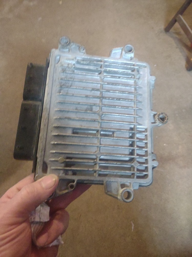 Maxforce 9 & 10 Bosch Doser Controller After Treatment Controller 18909C1,