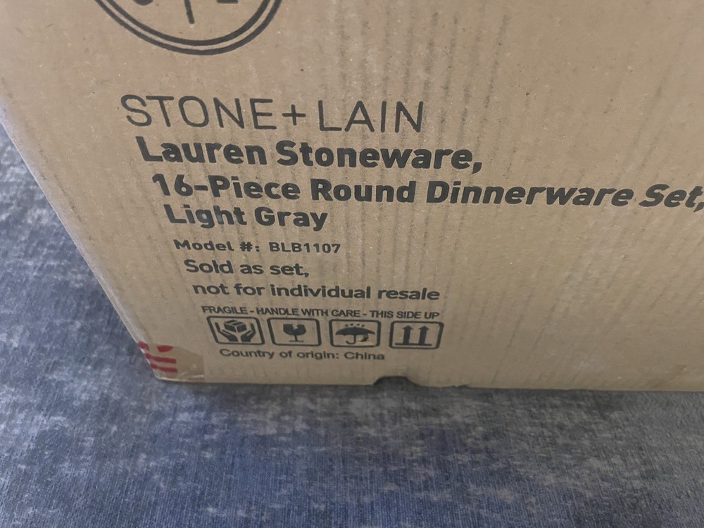 Stone Lain Lauren Stoneware 16-Piece Dinnerware Set Light Gray