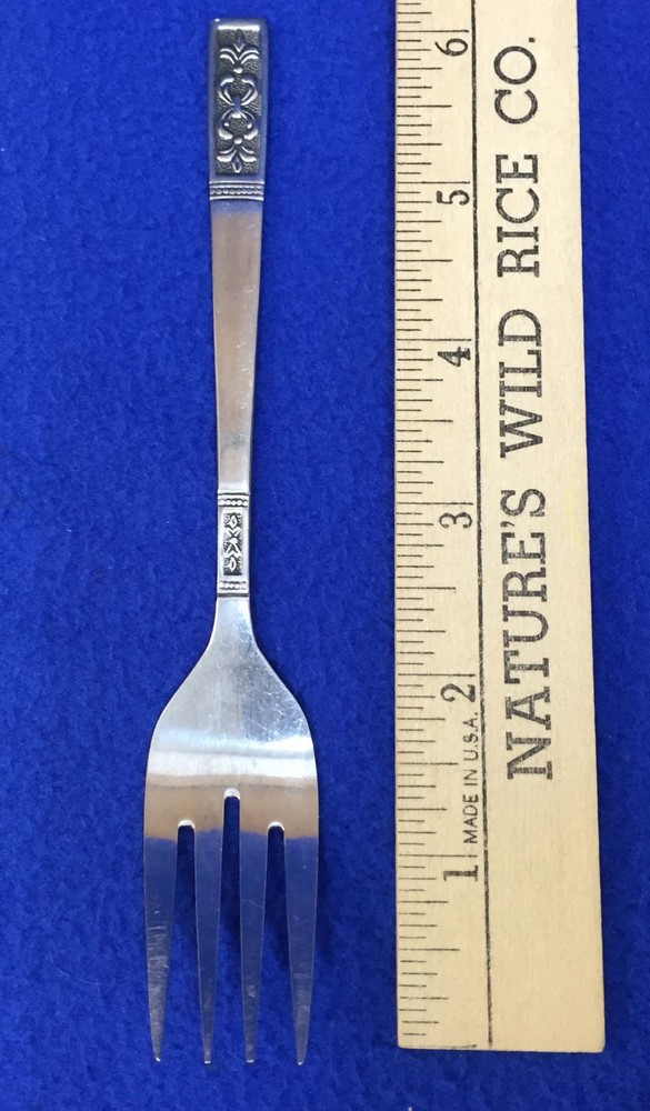 Salad Fork Customcraft Stainless Steel Scroll Pattern Fleur de Lis # CU53