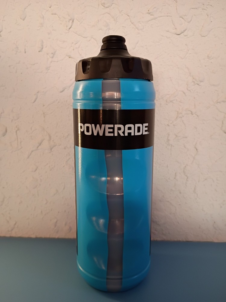 Powerade 24oz Flow Lid Squeeze Bottles