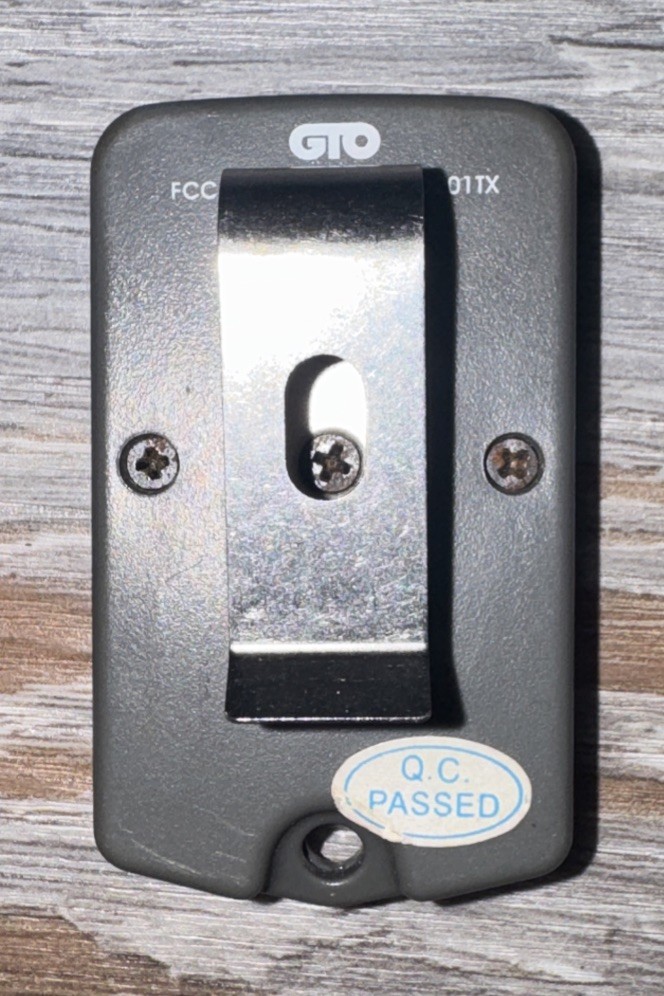 2 GTO Gate Openers, Mighty Mule Entry Transmitter Remote