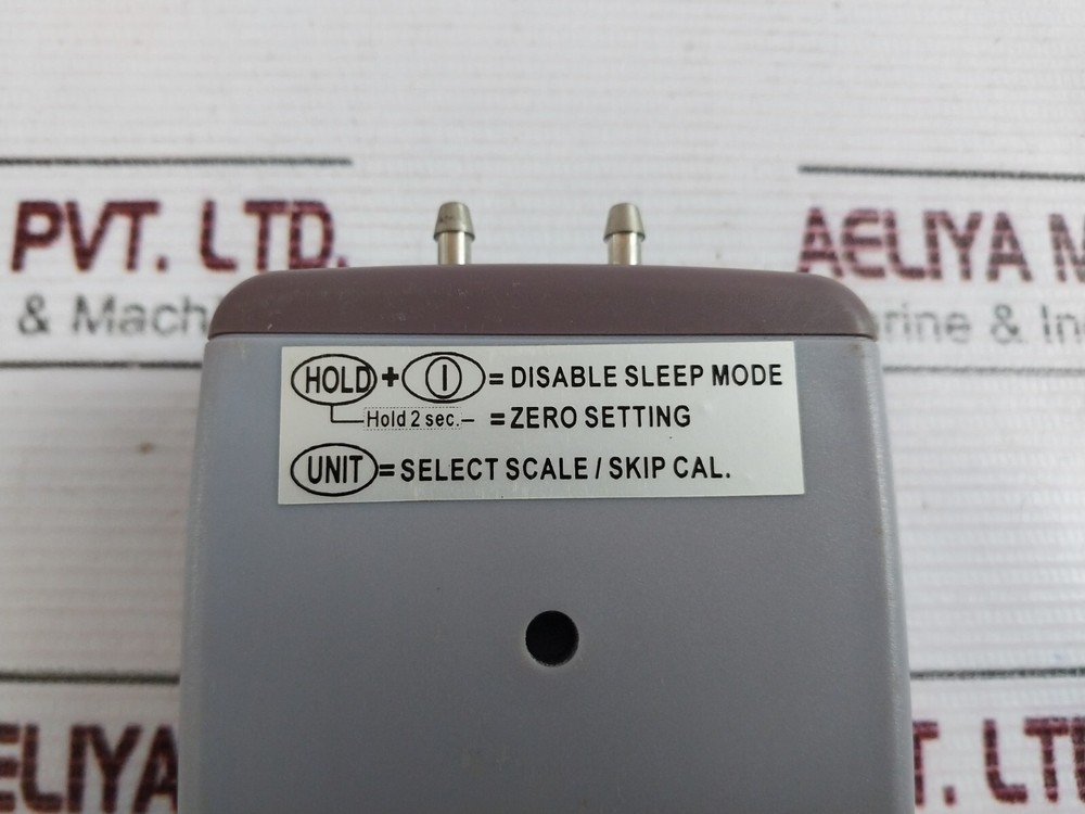 8230 Pressure Meter Manometer Range 0~±30PSI