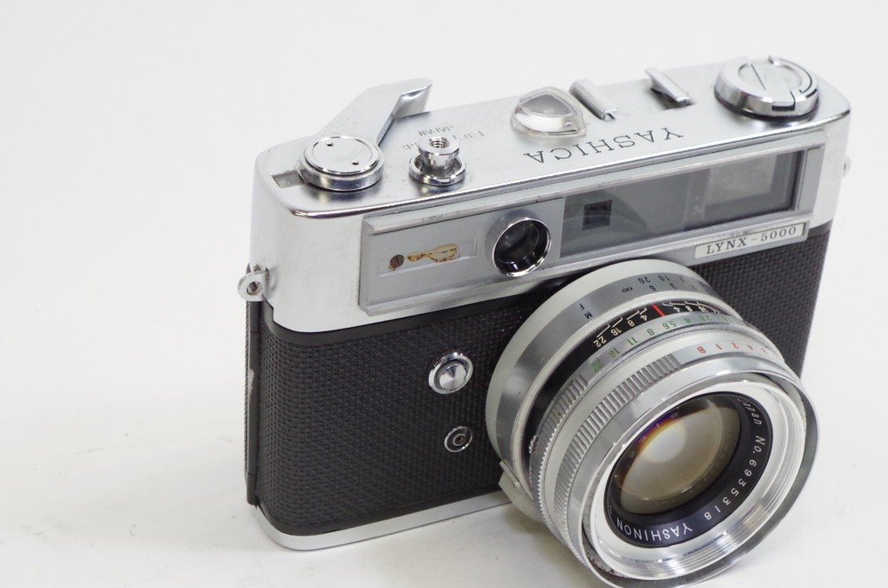 Yashica IC Lynx 5000 Rangefinder Camera