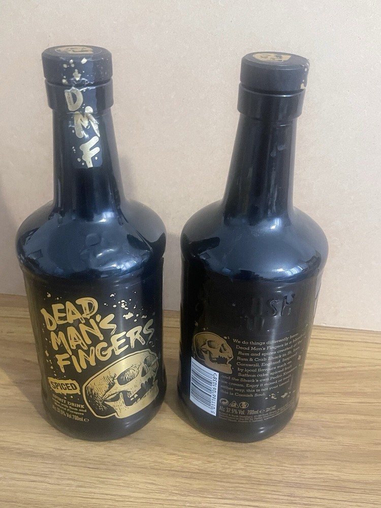 2X EMPTY Rum Bottles Dead Man’s Fingers EMPTY Used