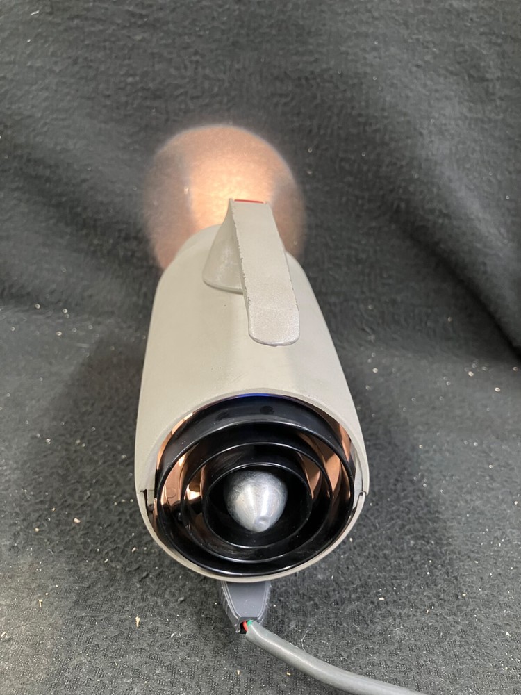 1960`S ELMO CS 35MM SLIDE PROJECTOR