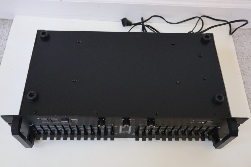 Vintage Pyramid PM-8600 Graphic Stereo Equalizer
