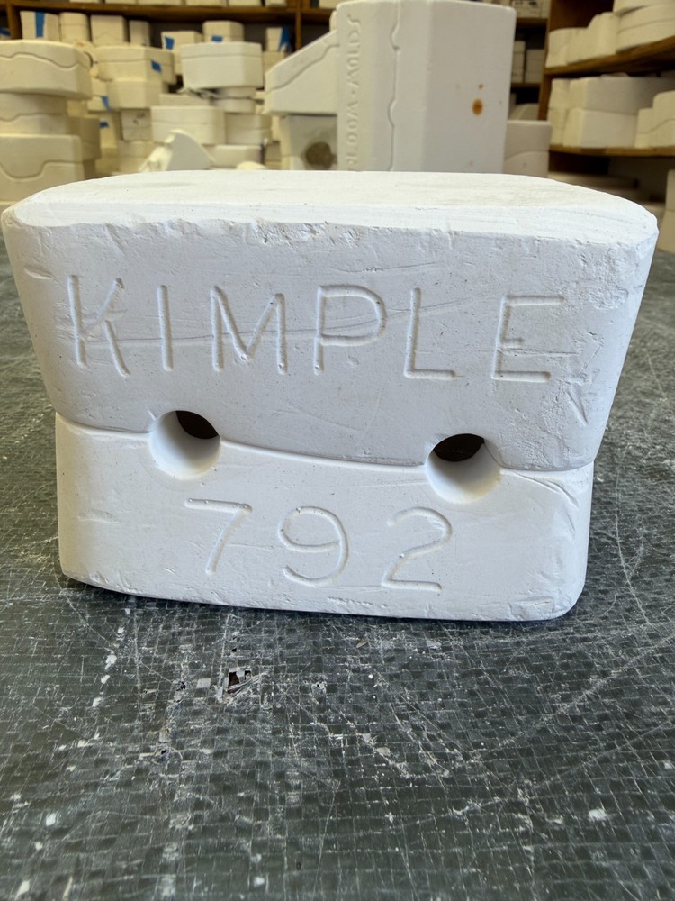 VINTAGE KIMPLE CERAMIC MOLD #792 TWO CHICKS