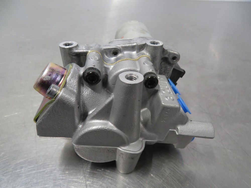 EB979 2006 06 HONDA VFR 800 INTERCEPTOR REAR ABS MODULATOR