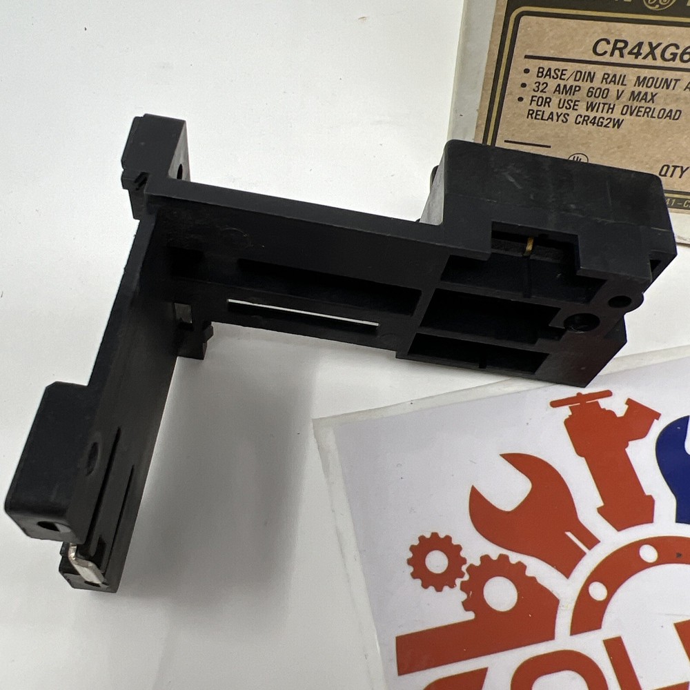General Electric CR4XG6 Base/Din Rail Mount Adaptor