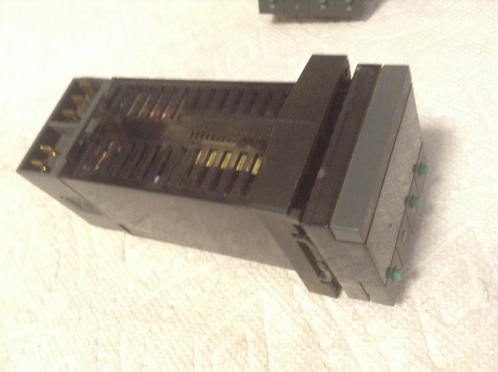 LNL 91211C Temperature Controller