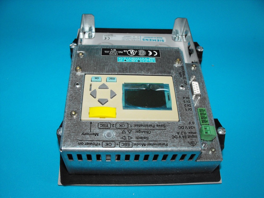 Siemens 6AV3688-3AA03-0AX0.Simatic PP7.Operator Interface Panel.USED