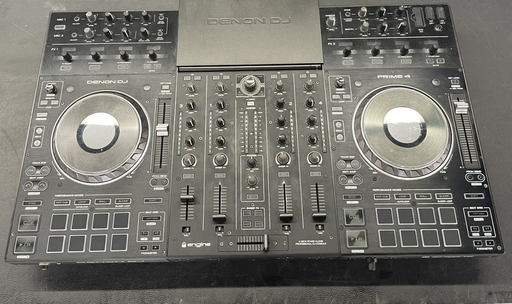 DENON DJ PRIME 4 WITH STANDALONE 4-DECK DJ CONTROLLER - BLACK (PD3047149)